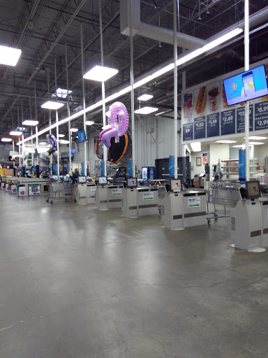 Shopping Mall «Town Square Mall», reviews and photos, 2405 Vestal Pkwy E, Vestal, NY 13850, USA