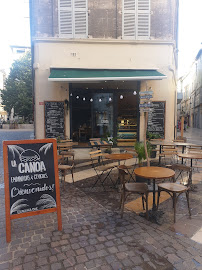 Atmosphère du Restaurant latino-américain La Canoa - Empanadas y Ceviches à Avignon - n°3