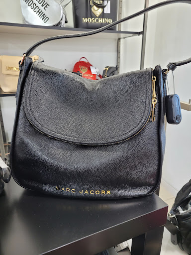 Department Store «Saks OFF 5TH», reviews and photos, 915 Ridgewalk Pkwy, Woodstock, GA 30188, USA