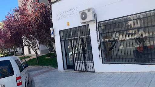 Billy R Barber Shop en Navalcarnero, Madrid