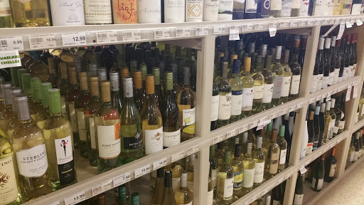 Liquor Store «Dacula Cork and Bottle», reviews and photos, 2200 Hurricane Shoals Rd NE, Dacula, GA 30019, USA