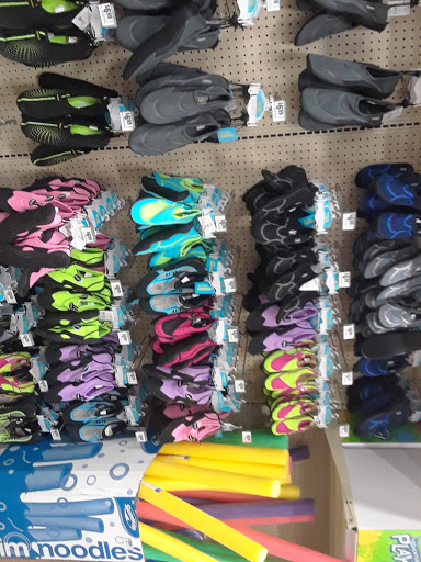 Grocery Store «H-E-B Grocery», reviews and photos, 3590 College St, Beaumont, TX 77701, USA