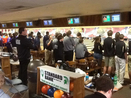 Bowling Alley «Palos Lanes Bowling Center», reviews and photos, 11025 SW Hwy, Palos Hills, IL 60465, USA