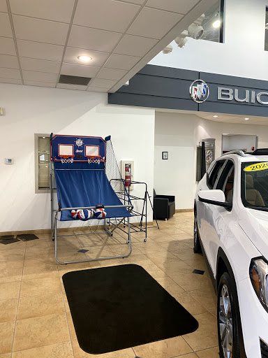 Buick Dealer «Stoops Buick GMC», reviews and photos, 1251 Quaker Blvd, Plainfield, IN 46168, USA