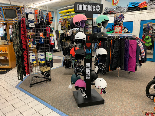 Sporting Goods Store «Southport Rigging Inc», reviews and photos, 2926 75th St, Kenosha, WI 53143, USA