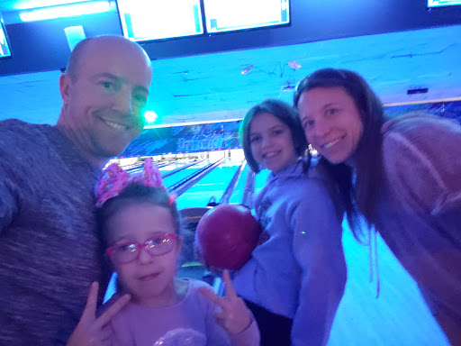 Bowling Alley «Brunswick Zone Hazlet Lanes», reviews and photos, 1400 Route Number 36, Hazlet, NJ 07730, USA