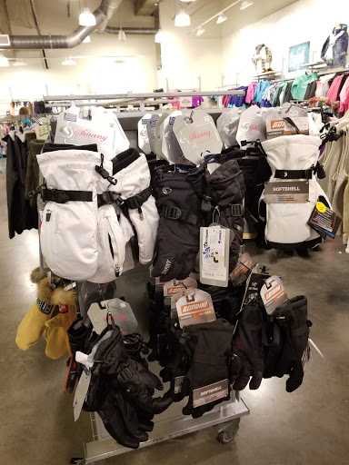 Sporting Goods Store «Saint Bernard Outlet», reviews and photos, 8060 Park Lane North B130, Dallas, TX 75231, USA