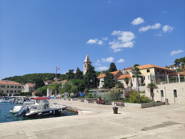 Recenzije Crkva Gospa od Poroda u Vodice - Crkva