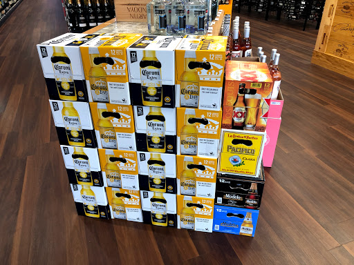 Wine Store «Premier Wine & Spirits», reviews and photos, 100 Main St N # 11, Southbury, CT 06488, USA