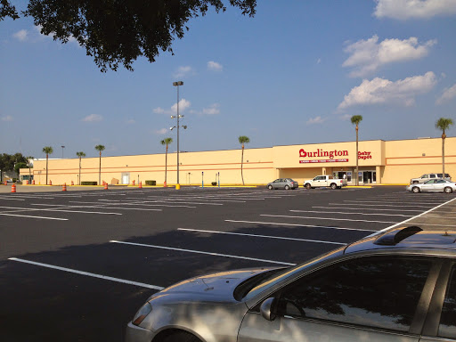 Shopping Mall «Shady Oaks Shopping Center», reviews and photos, 2415 SW 27th Ave, Ocala, FL 34471, USA