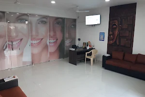 iTooth Dental Clinic image