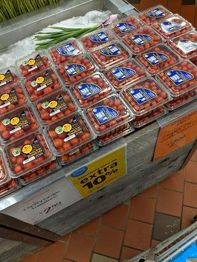 Grocery Store «Whole Foods Market», reviews and photos, 11660 Plaza America Dr, Reston, VA 20190, USA