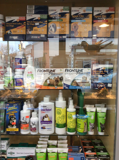 Pet Store «Tropical Pets», reviews and photos, 308 E 204th St, Bronx, NY 10467, USA