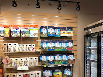 Global Pet Foods Cambrian