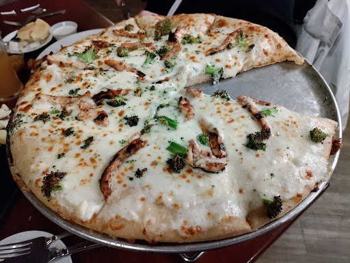 American Restaurant «Trout Club», reviews and photos, 2250 Horns Hill Rd NE, Newark, OH 43055, USA