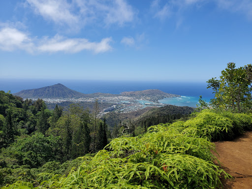 Kuli‘ou‘ou Ridge Trailhead