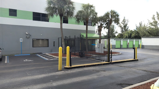 Storage Facility «Extra Space Storage», reviews and photos, 6550 FL-84, Fort Lauderdale, FL 33317, USA