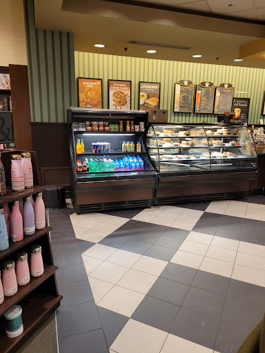 Book Store «Barnes & Noble», reviews and photos, 100 Greyrock Pl, Stamford, CT 06901, USA