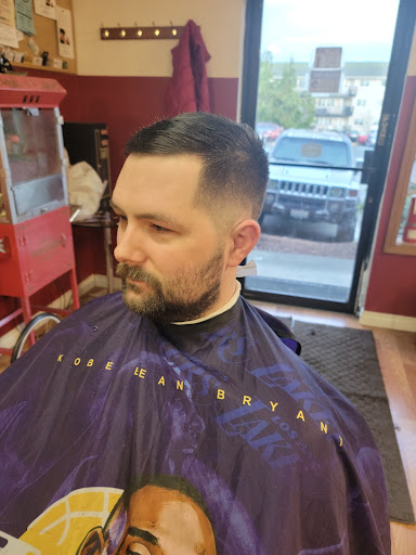 Barber Shop «Cutting Corners Barber Shop», reviews and photos, 12811 8th Ave W, Everett, WA 98204, USA