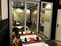 Atmosphère du Restaurant servant du couscous Patrimoine Kabyle à Lille - n°6