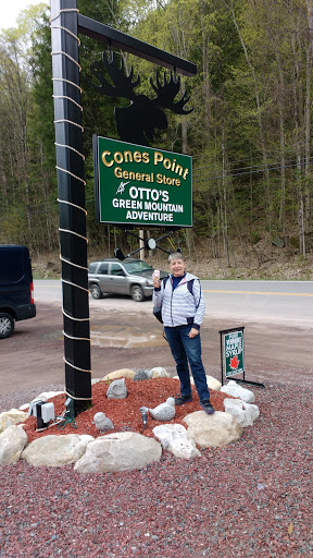 Restaurant «Cones Point General Store», reviews and photos, 3816 VT-30, Poultney, VT 05764, USA