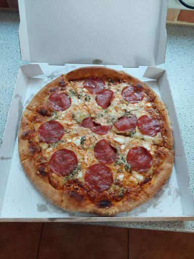 Vöslauer Steinofen Pizzeria (Fam.Frömel/Kalmuk) en Bad Vöslau