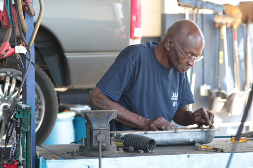 Auto Repair Shop «St Lucie Auto Dynamics», reviews and photos, 1593 SE Village Green Dr #14, Port St Lucie, FL 34952, USA