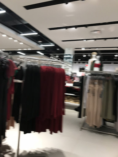 Clothing Store «Forever 21», reviews and photos, 7350 Bales St A-130, Liberty Township, OH 45069, USA