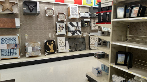 Department Store «Target», reviews and photos, 660 N Edwards Blvd, Lake Geneva, WI 53147, USA