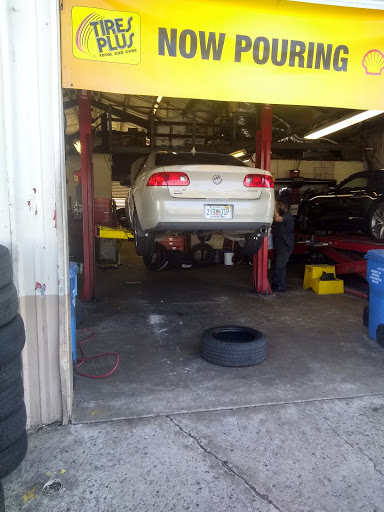 Tire Shop «Tires Plus», reviews and photos, 5240 Gall Blvd, Zephyrhills, FL 33542, USA