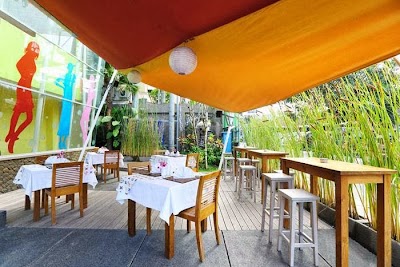 Photos of Rivavi Fashion Hotel