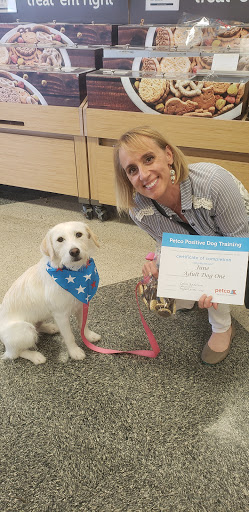 Pet Supply Store «Petco Animal Supplies», reviews and photos, 1450 Twixt Town Rd, Marion, IA 52302, USA