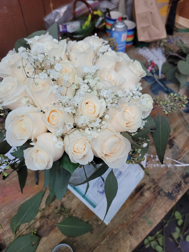 Florist «Dillon & Son Florists», reviews and photos, 180 Boston Ave, Stratford, CT 06614, USA