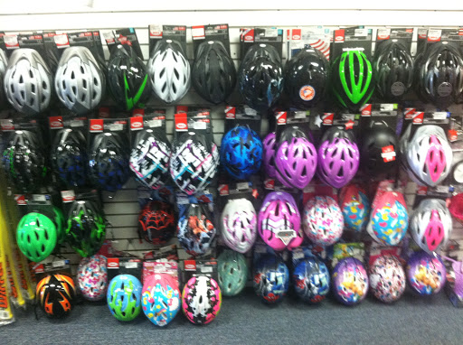 Sporting Goods Store «Play It Again Sports», reviews and photos, 15 S Main St, West Hartford, CT 06107, USA