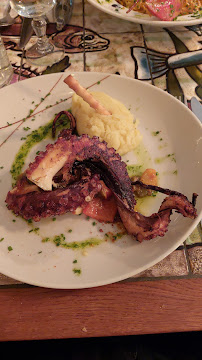 octopode du Restaurant de fruits de mer LA MARÉE, Restaurant de Poissons et Fruits de Mer à La Rochelle - n°9