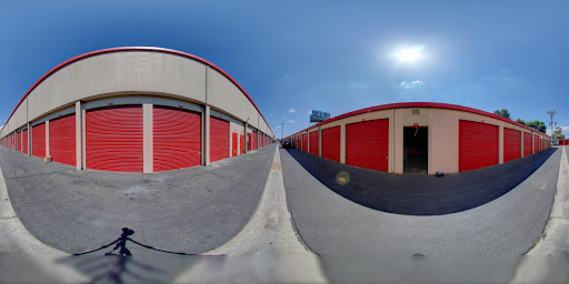 Self-Storage Facility «CubeSmart Self Storage», reviews and photos, 198 W Artesia Blvd, Long Beach, CA 90805, USA