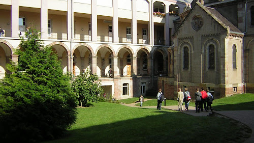 Lycée privé épiscopal à Zillisheim