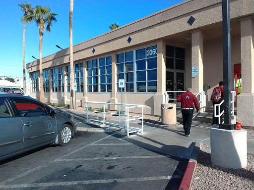 Bank of America (with Drive-thru ATM)