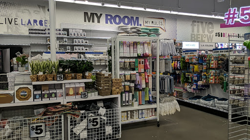 Variety Store «Five Below», reviews and photos, 23678 US Hwy 19 N, Clearwater, FL 33765, USA