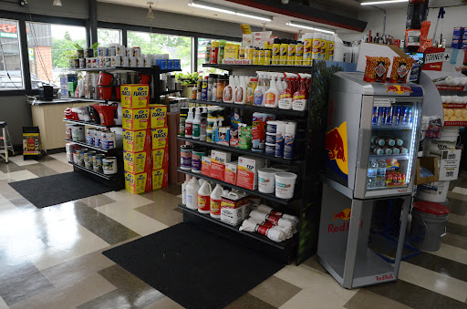 Paint Store «Calumet Paint & Wallpaper Inc. - Blue Island», reviews and photos, 12120 S Western Ave, Blue Island, IL 60406, USA