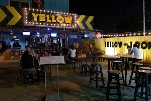 Yellow Iron bar image