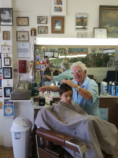 Barber Shop «Isidoro Barber Shop», reviews and photos, 917 S Grand Ave, San Pedro, CA 90731, USA