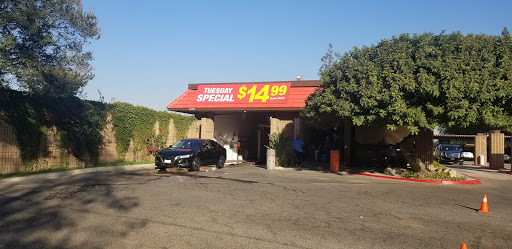 Chino Valley Car Wash en Chino