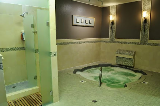 Athletic Field «Sunset Athletic Club», reviews and photos, 13939 NW Cornell Rd, Portland, OR 97229, USA