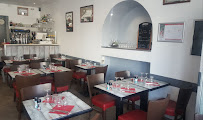 Atmosphère du Restaurant Le Bistrot Du Port à La Ciotat - n°2
