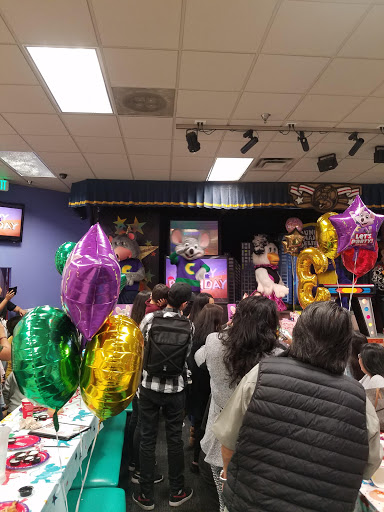 Shopping Mall «Bell Shopping Center», reviews and photos, 5029 E Florence Ave, Bell, CA 90201, USA