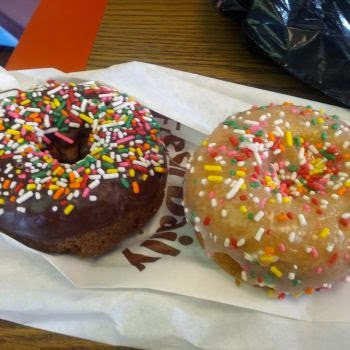 Donut Shop «Azusa Donuts», reviews and photos, 621 E Arrow Hwy, Azusa, CA 91702, USA