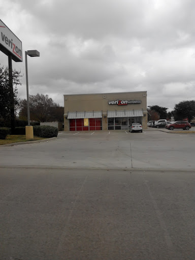 Cell Phone Store «Verizon», reviews and photos, 1400 William D Tate Ave, Grapevine, TX 76051, USA