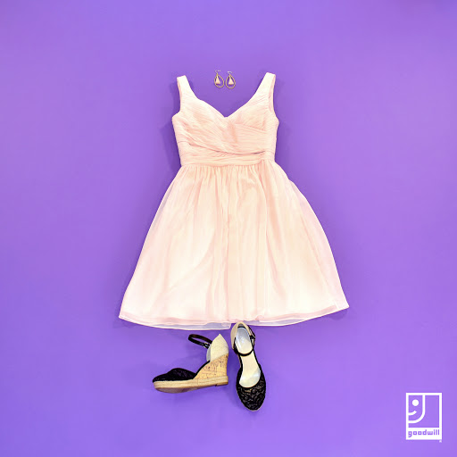 Thrift Store «Goodwill Store and Donation Center», reviews and photos, 1484 E Ellis Rd, Norton Shores, MI 49444, USA