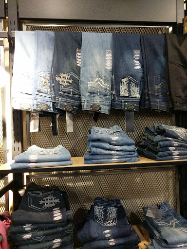 Harley-Davidson Dealer «Harley-Davidson Louisville», reviews and photos, 1700 Arthur St, Louisville, KY 40208, USA